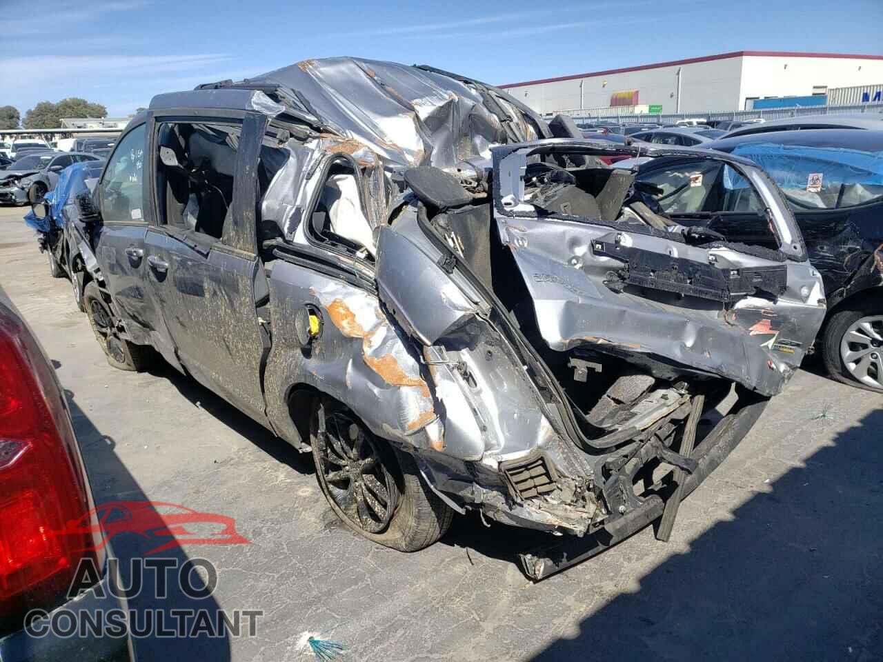 DODGE GRAND CARA 2019 - 2C4RDGEG2KR736277