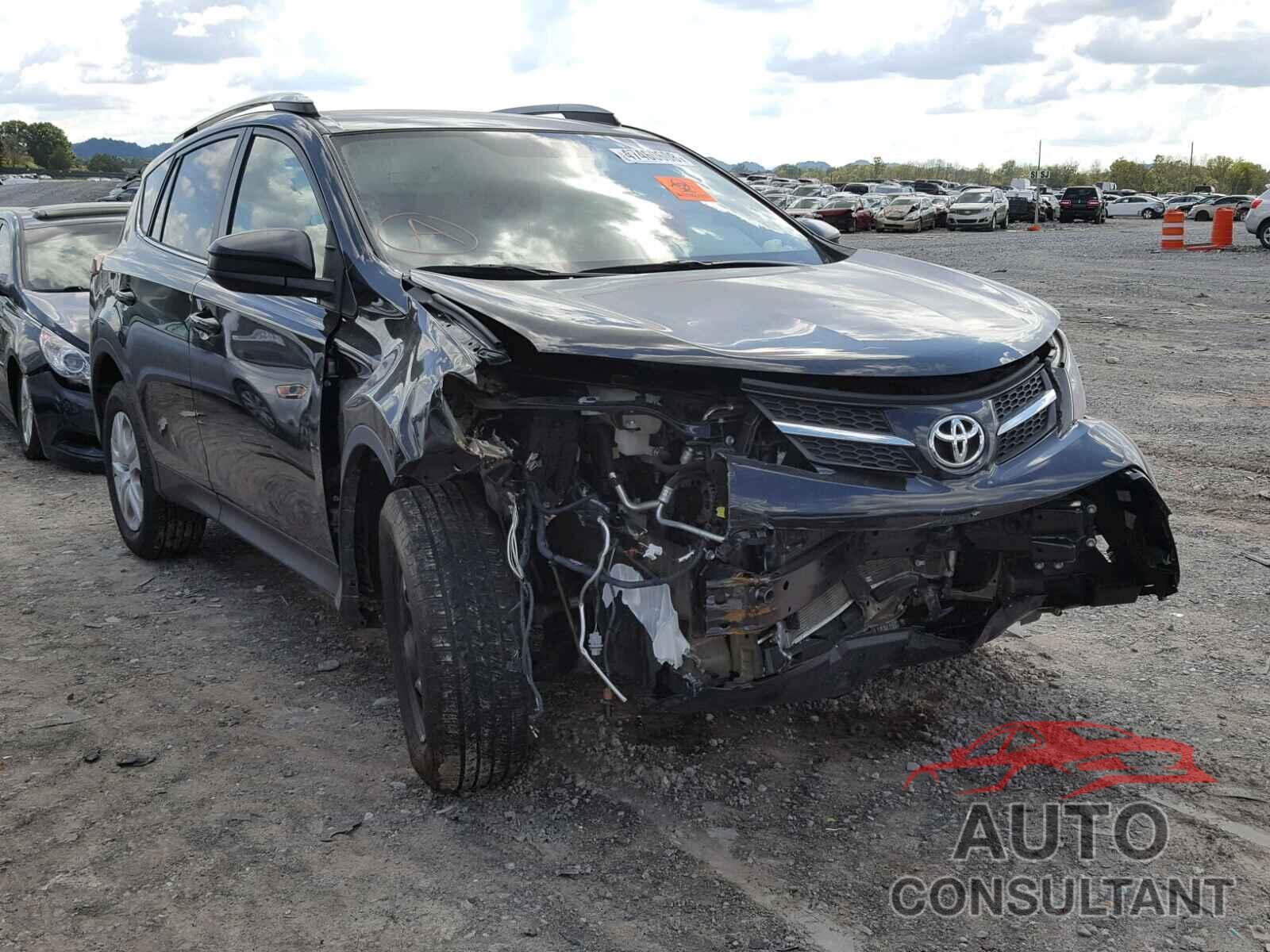 TOYOTA RAV4 LE 2015 - 2T3BFREV2FW318044