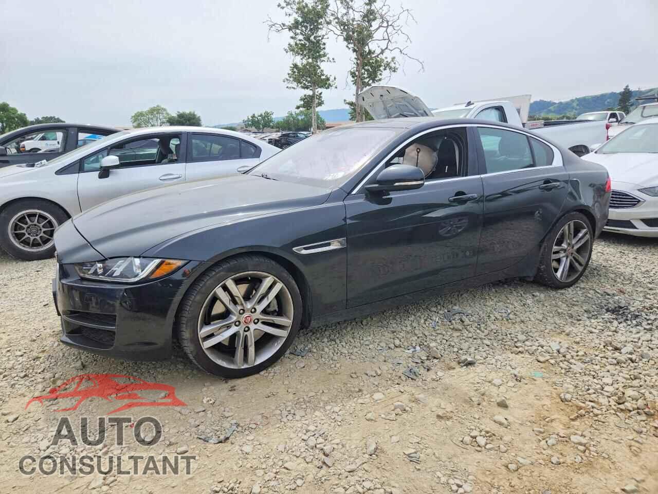 JAGUAR XE 2017 - SAJAE4BV7HA962955