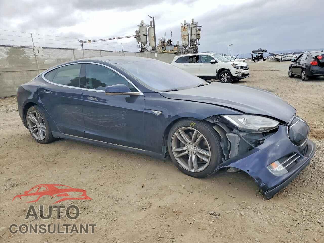 TESLA MODEL S 2014 - 5YJSA1H18EFP56161