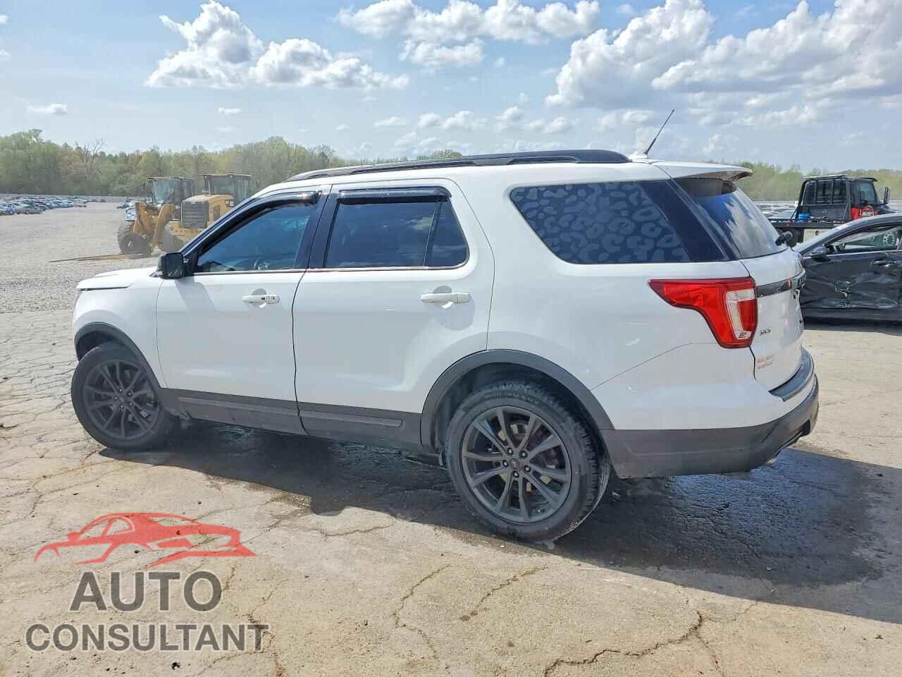 FORD EXPLORER 2018 - 1FM5K7D89JGB04175