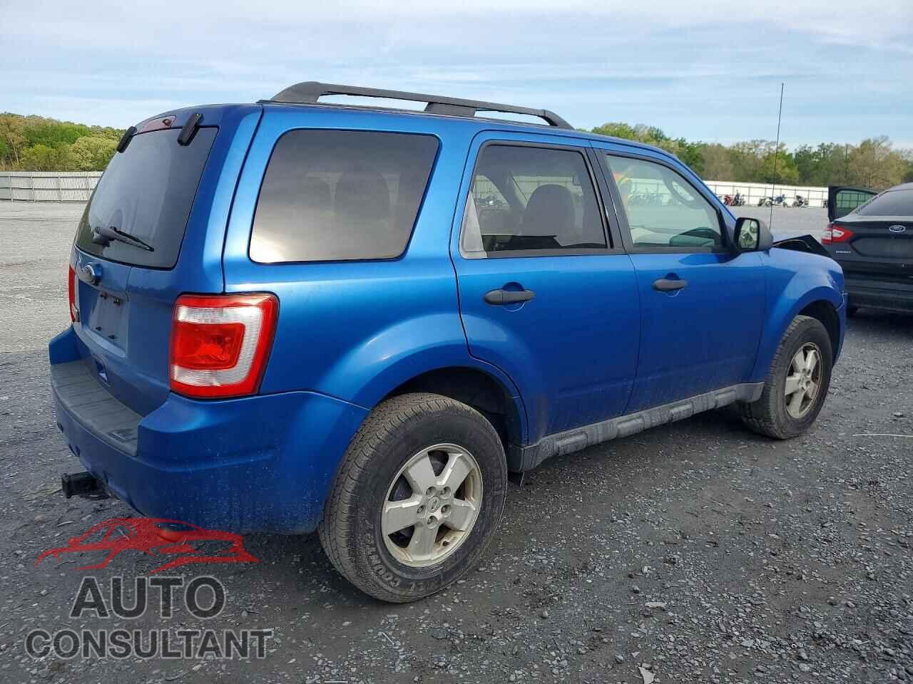 FORD ESCAPE 2011 - 1FMCU9D72BKB08717
