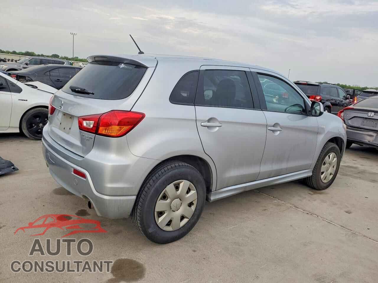 MITSUBISHI OUTLANDER 2011 - JA4AP3AUXBZ020624
