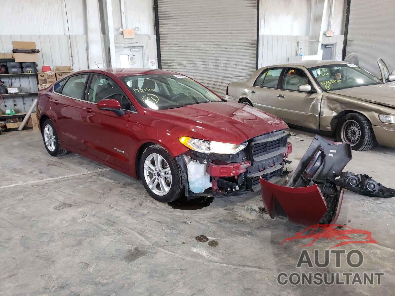 FORD FUSION 2018 - 3FA6P0LU8JR172174