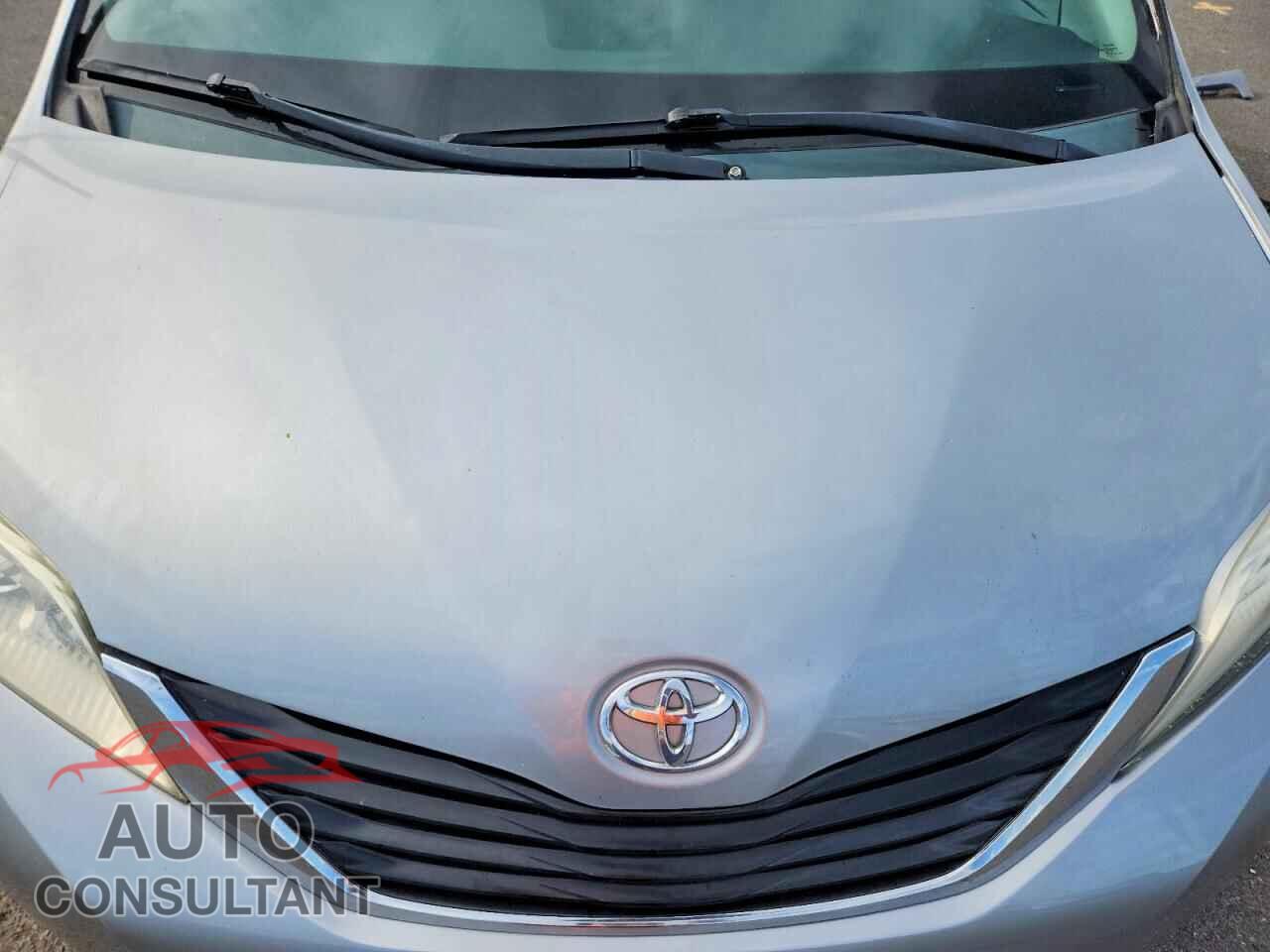 TOYOTA All Models 2012 - 5TDKK3DC4CS237245