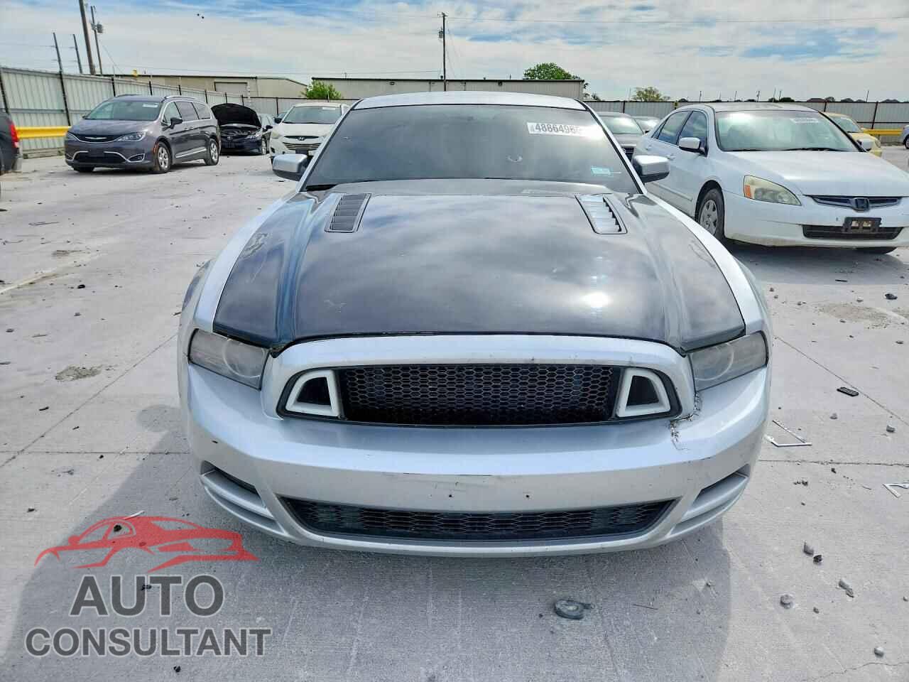 FORD MUSTANG 2014 - 1ZVBP8AM4E5266858