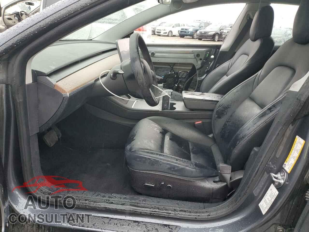 TESLA MODEL 3 2022 - 5YJ3E1EB5NF210875