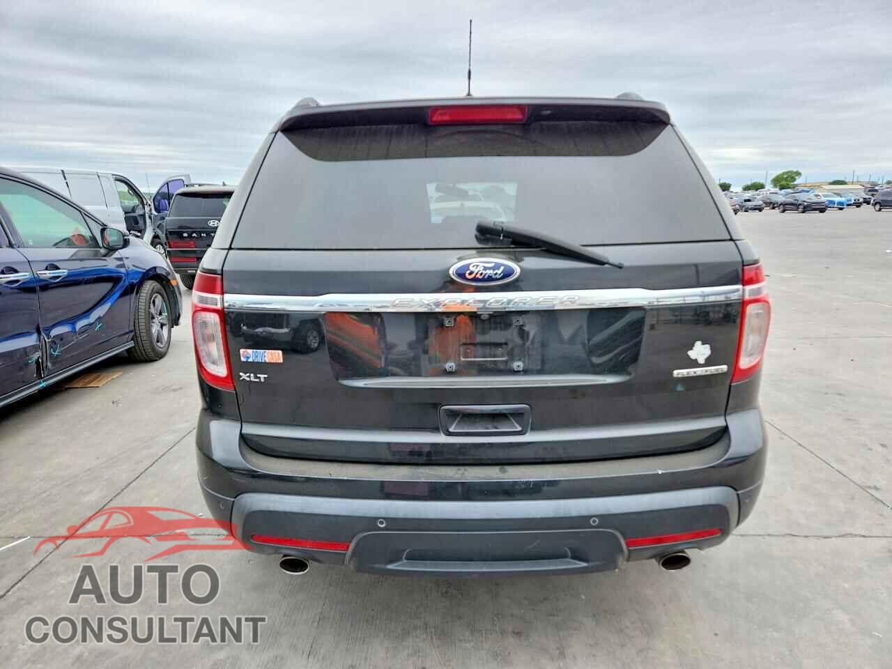 FORD EXPLORER 2013 - 1FM5K7D80DGA07337