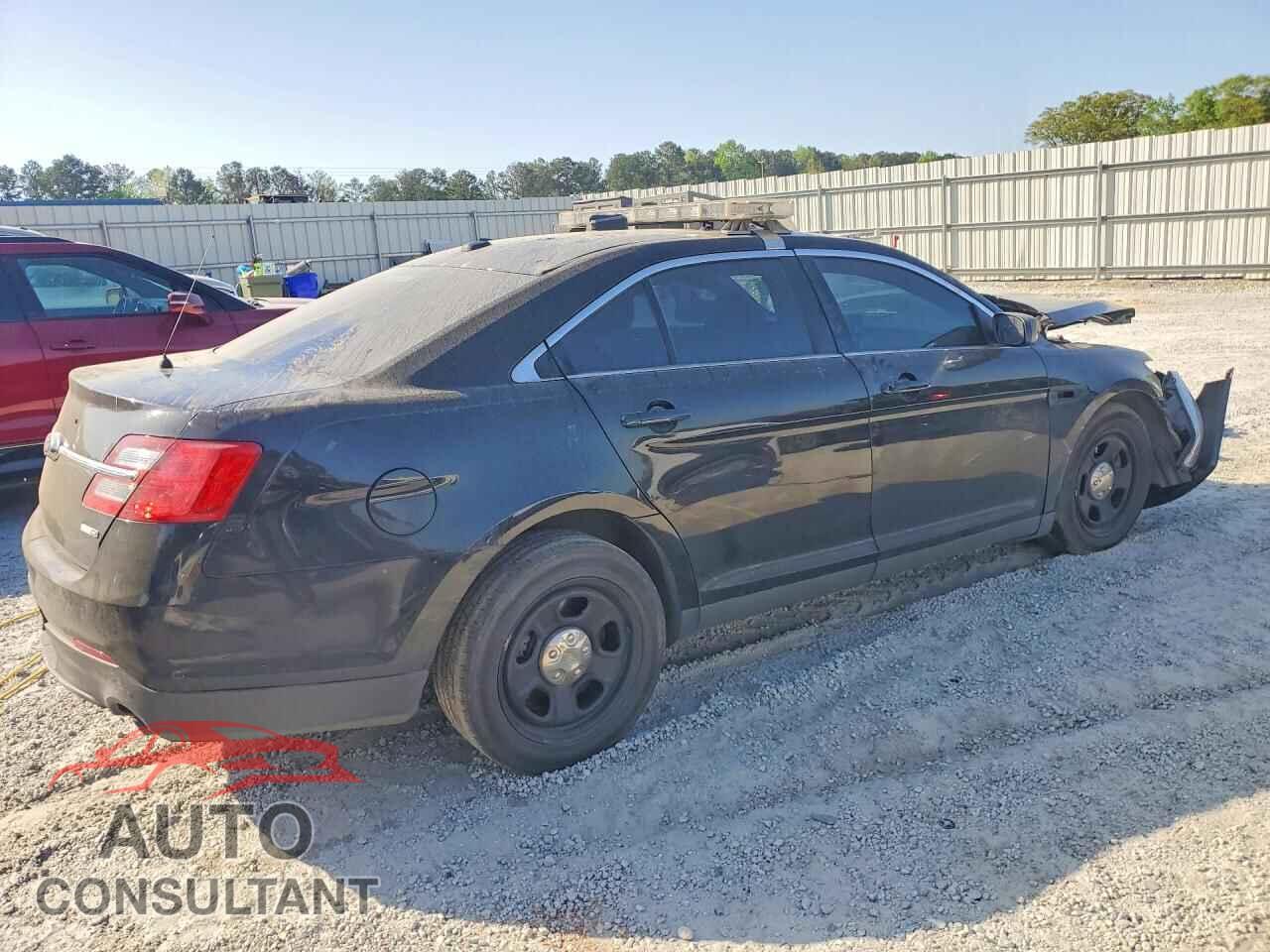 FORD TAURUS 2018 - 1FAHP2MK3JG114739