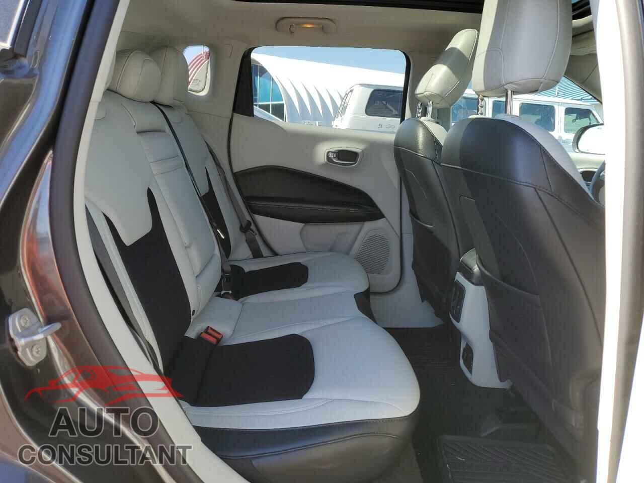 JEEP COMPASS 2017 - 3C4NJDBB7HT620643
