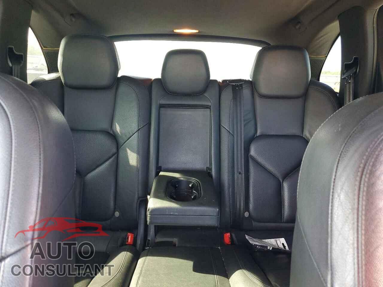 PORSCHE CAYENNE 2013 - WP1AA2A28DLA02272