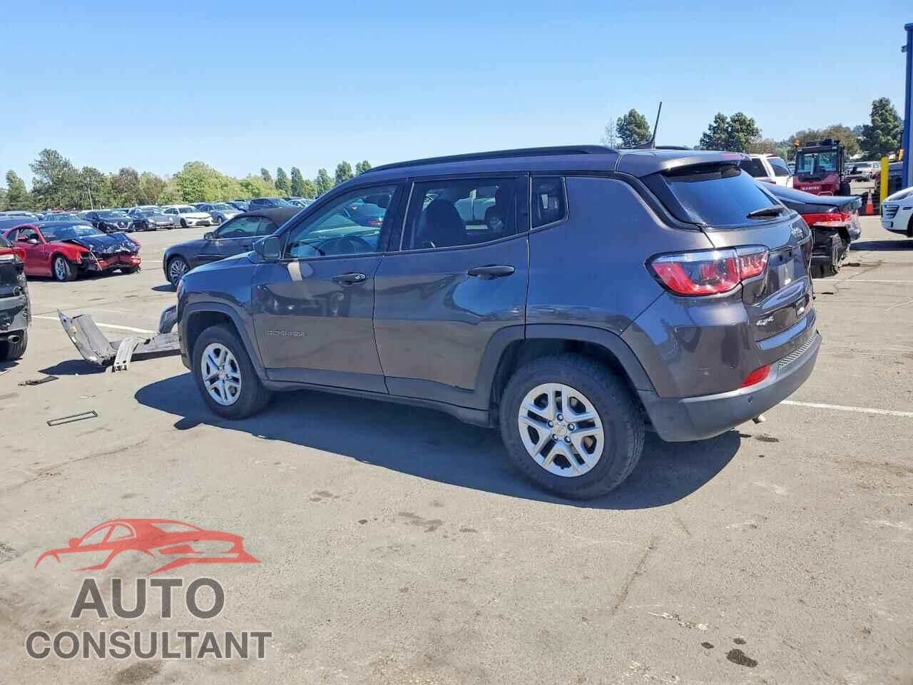 JEEP COMPASS 2017 - 3C4NJDAB8HT656133