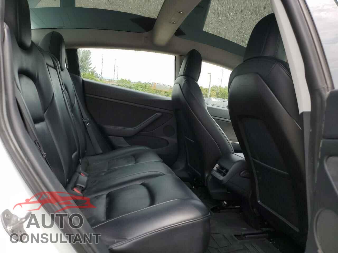 TESLA MODEL 3 2021 - 5YJ3E1EA3MF988971