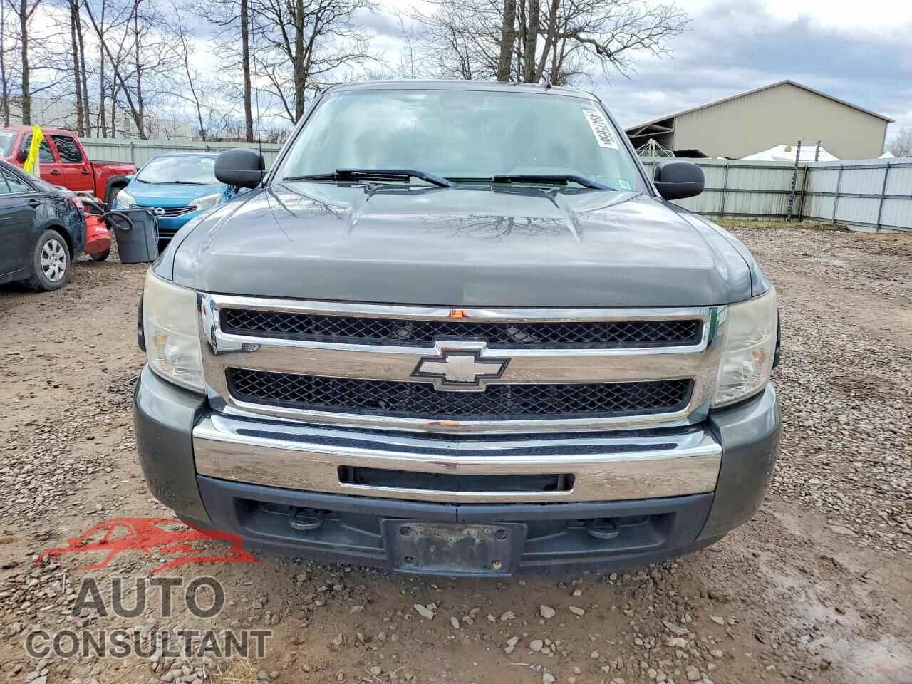 CHEVROLET SILVERADO 2011 - 1GCRKREA8BZ127763