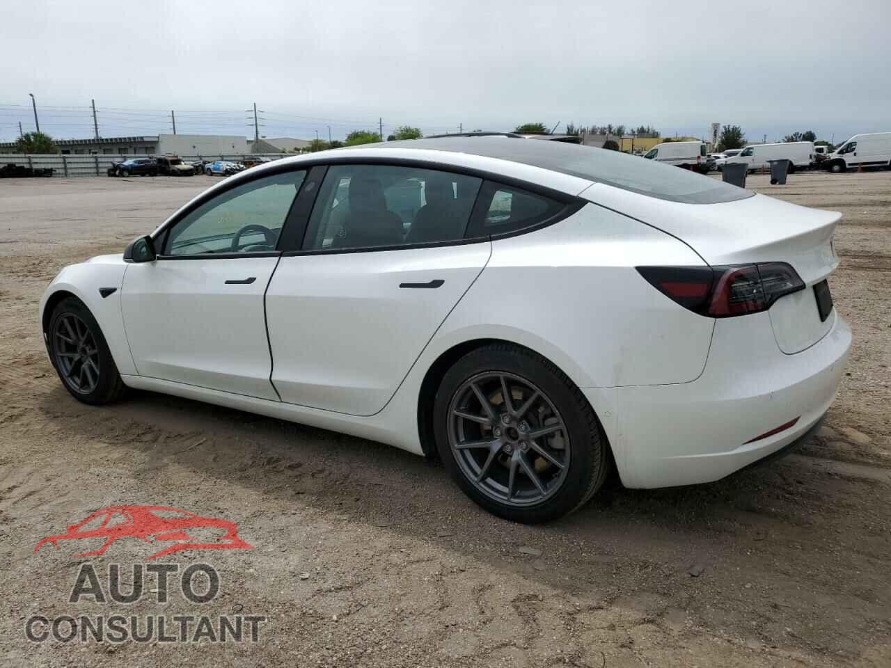 TESLA MODEL 3 2021 - 5YJ3E1EA3MF988971