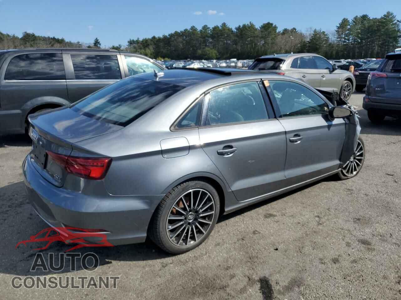 AUDI A3 2017 - WAUB8GFF6H1018169