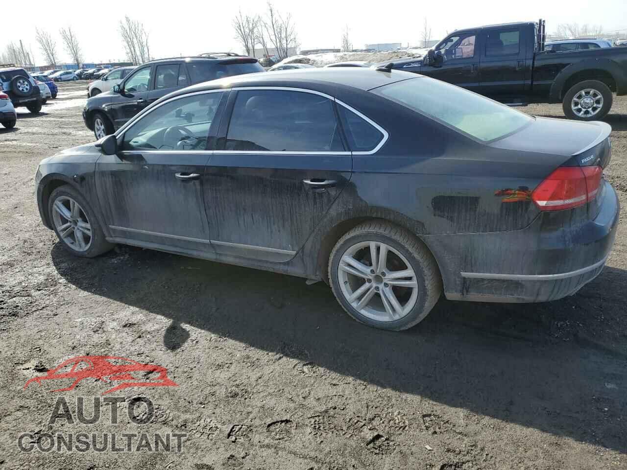 VOLKSWAGEN PASSAT 2012 - 1VWCN7A33CC010716