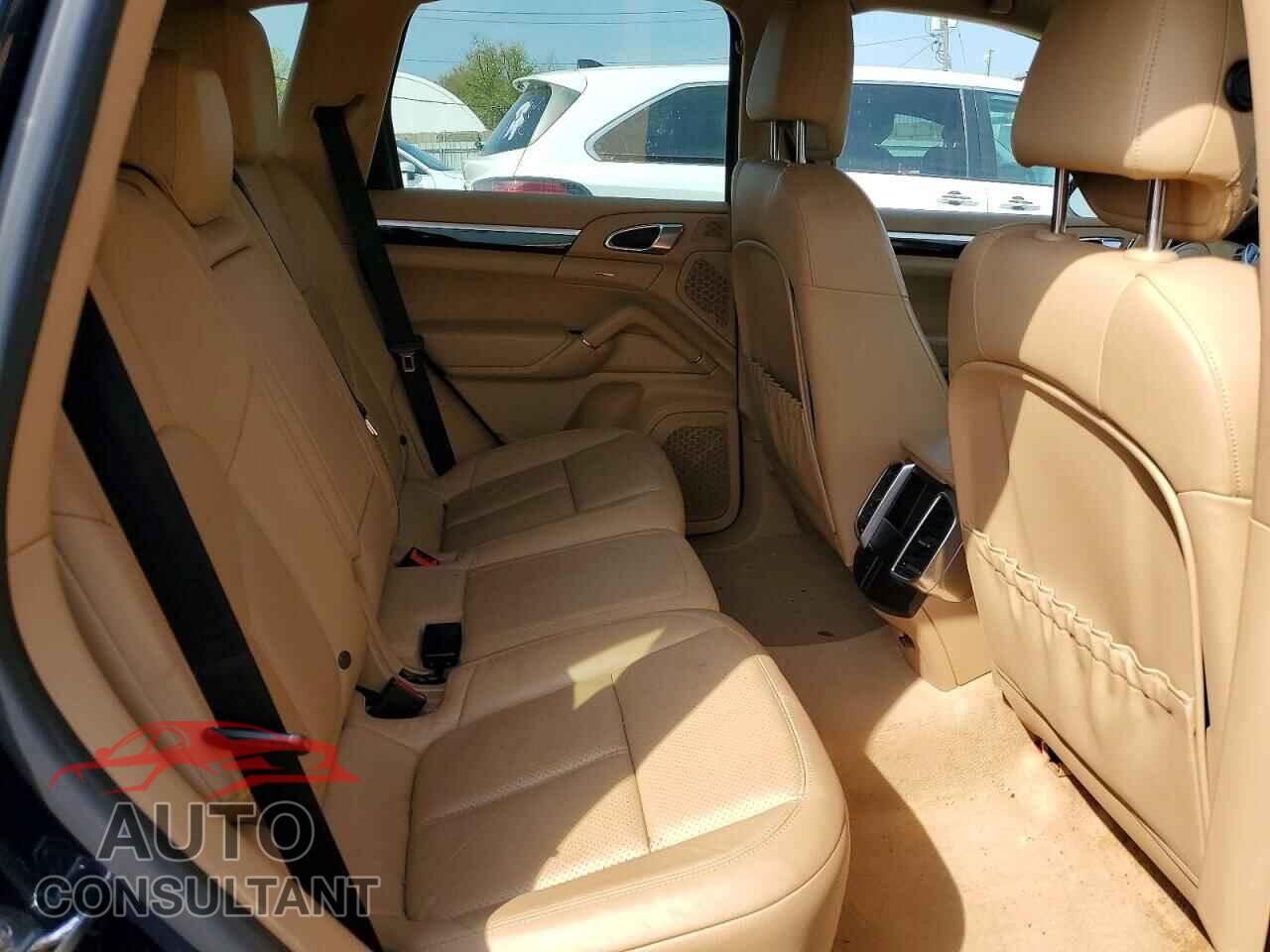 PORSCHE CAYENNE 2014 - WP1AA2A29ELA03206