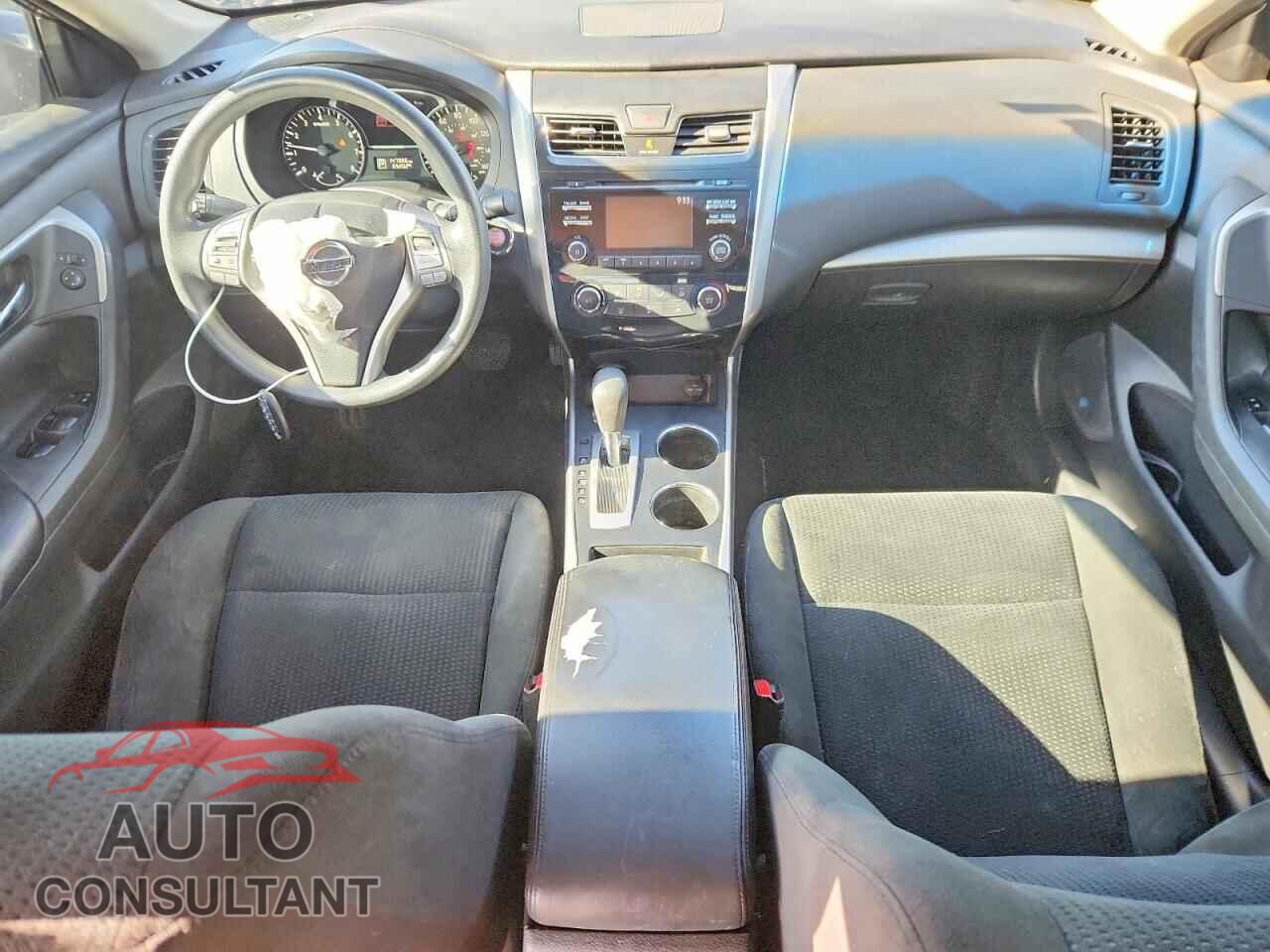 NISSAN ALTIMA 2015 - 1N4AL3AP1FC498733