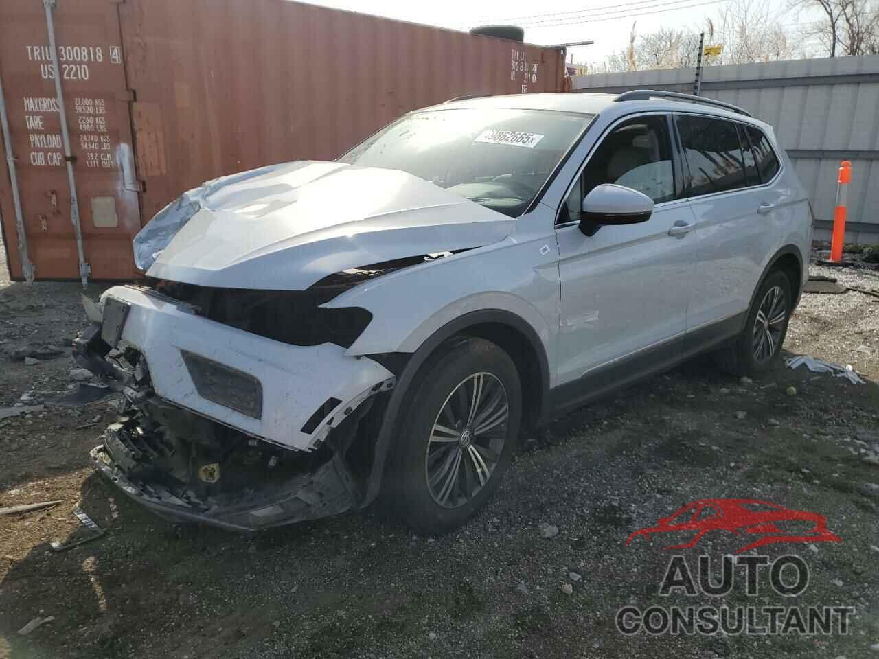 VOLKSWAGEN TIGUAN 2018 - 3VV2B7AX7JM035254