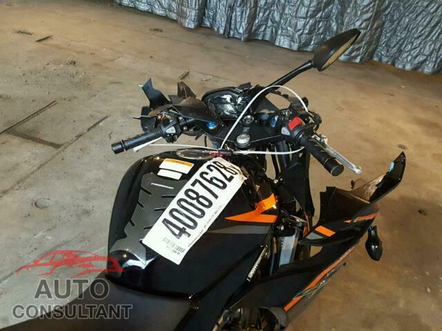 HONDA CBR CYCLE 2017 - MLHPC4468H5400170