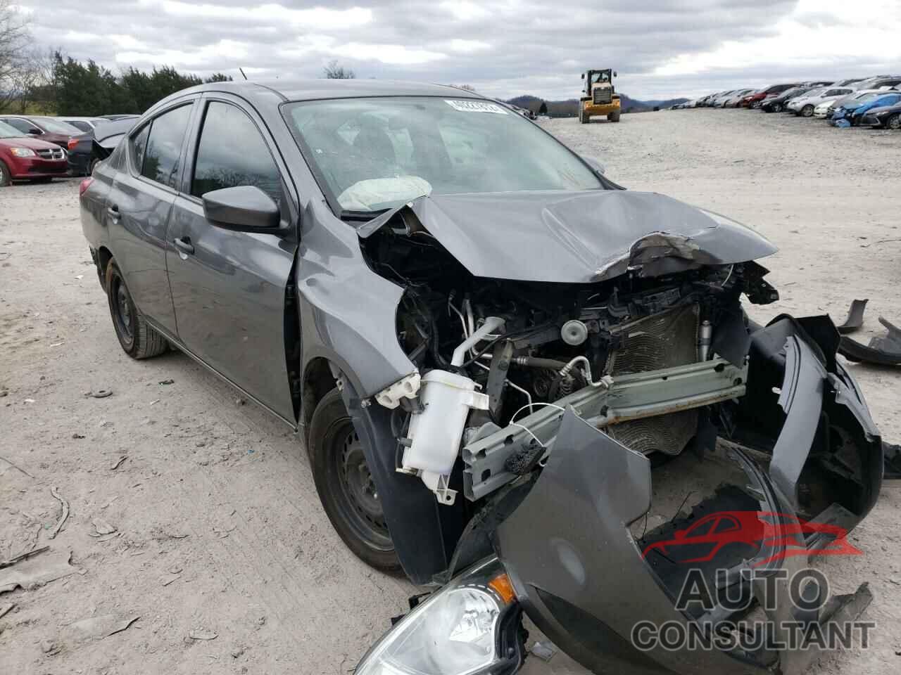 NISSAN VERSA 2017 - 3N1CN7AP1HL821564