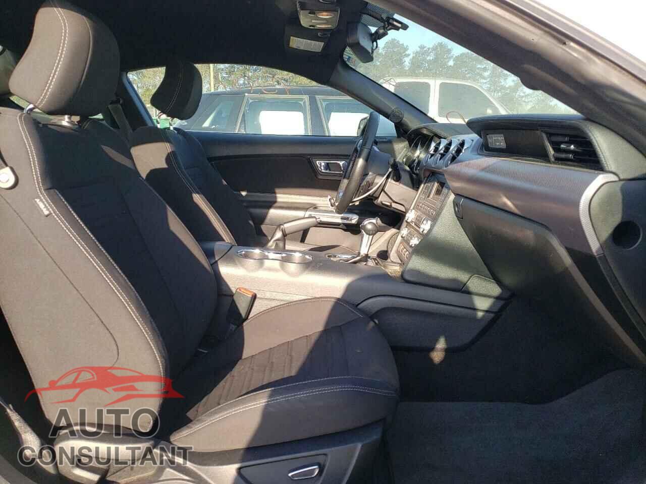 FORD MUSTANG 2017 - 1FA6P8TH1H5328022