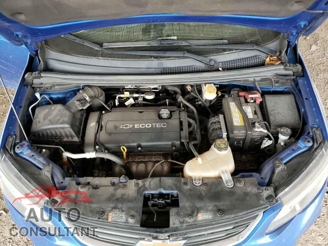 CHEVROLET SONIC 2017 - 1G1JD5SH8H4131327