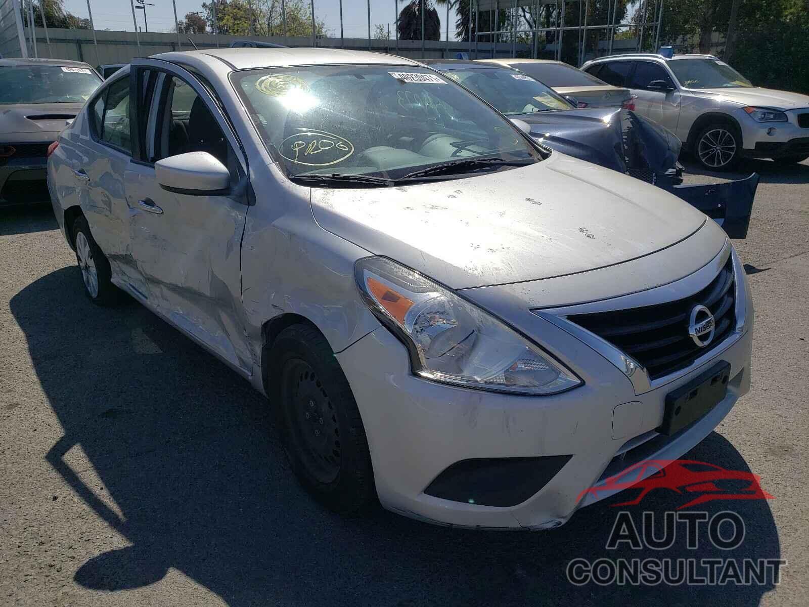 NISSAN VERSA 2019 - 3N1CN7AP6KL851909