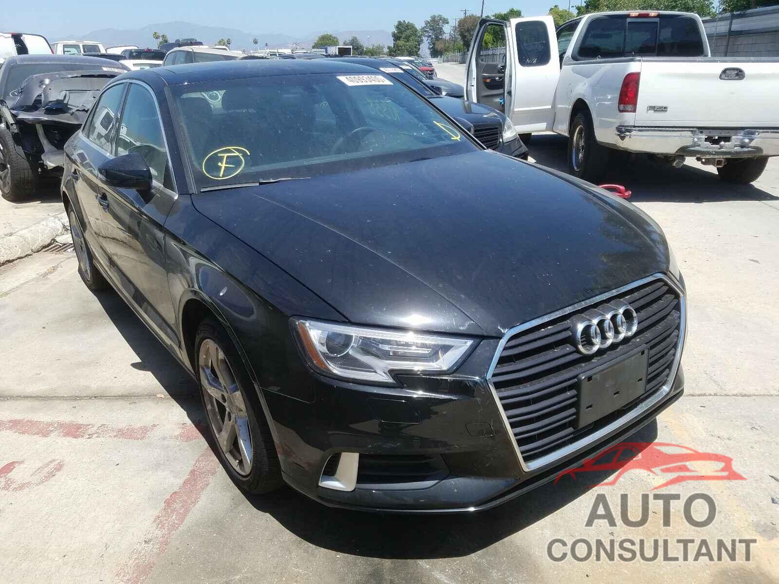 AUDI A3 2019 - WAUAUGFF4K1014152