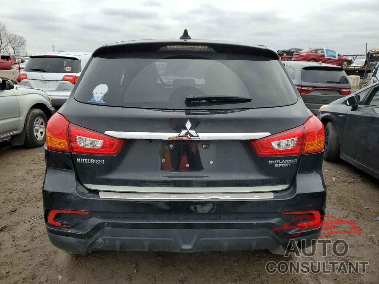 MITSUBISHI OUTLANDER 2018 - JA4AP3AU5JZ005799