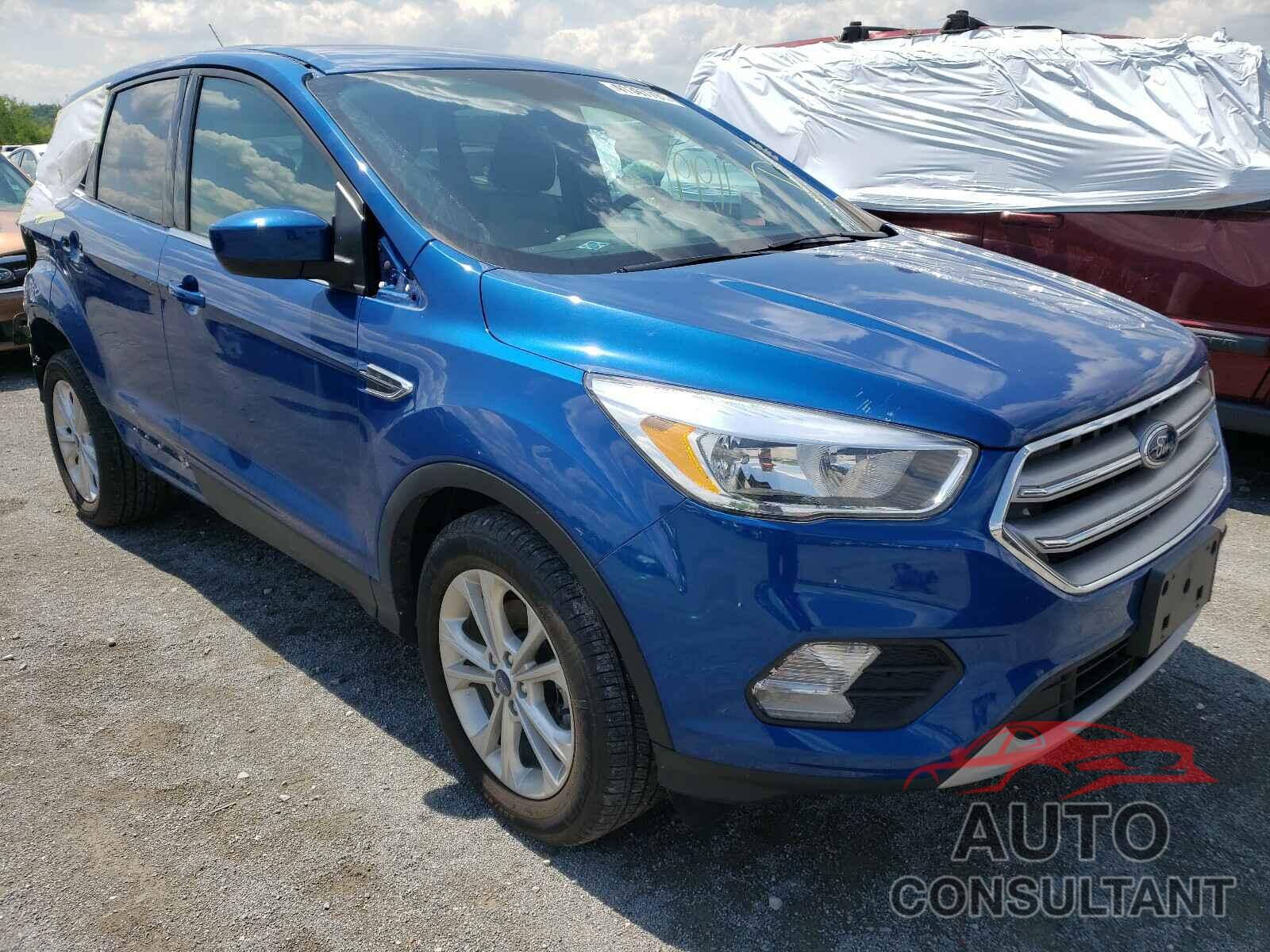 FORD ESCAPE 2017 - 1FMCU0GD2HUE22717