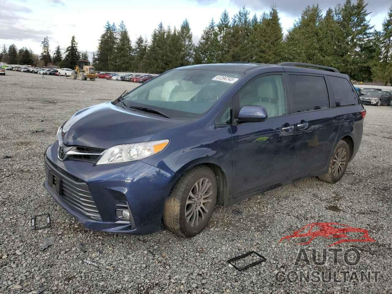 TOYOTA SIENNA 2018 - 5TDYZ3DC8JS955190