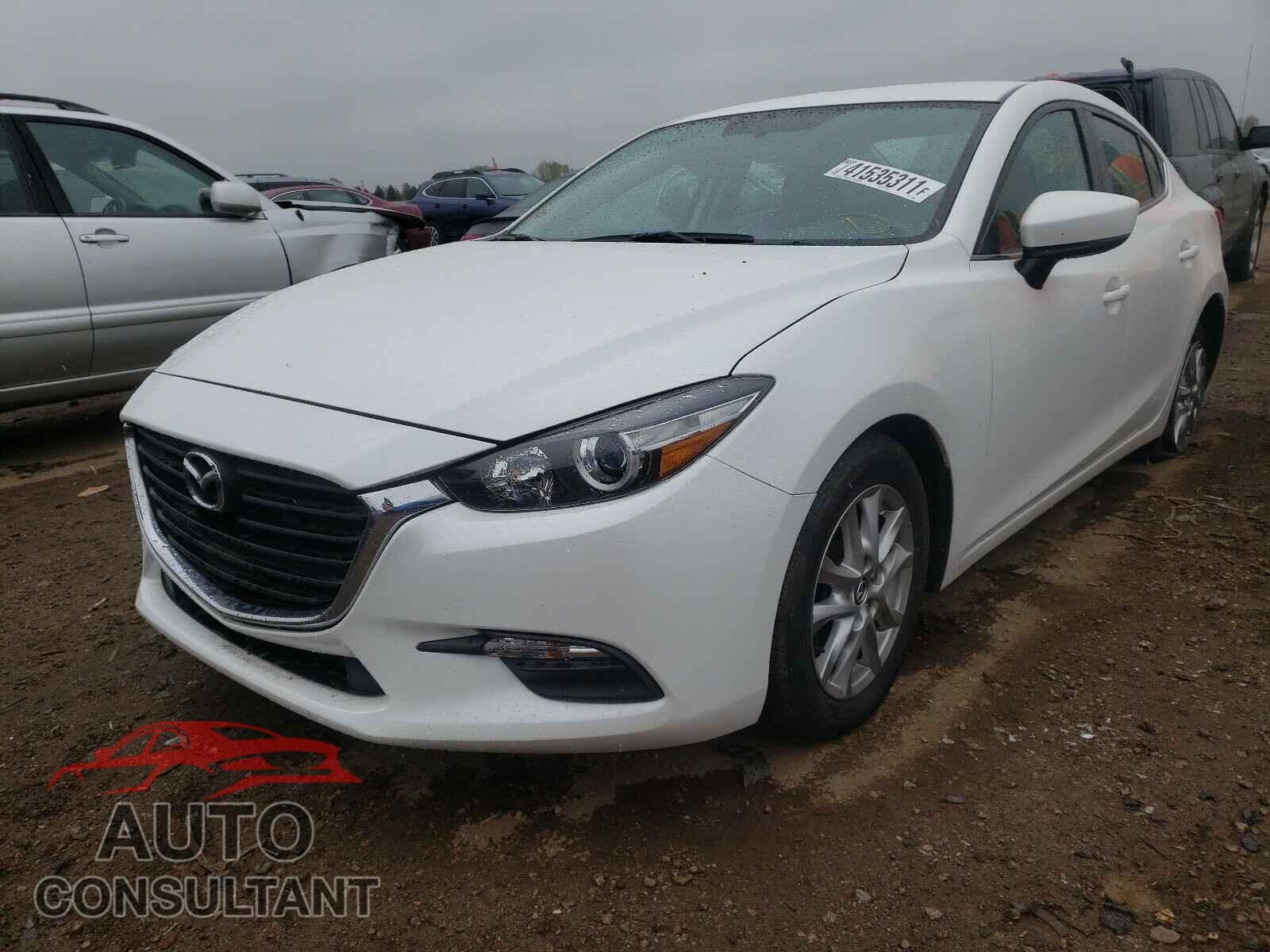 MAZDA 3 2017 - 3MZBN1U76HM116090