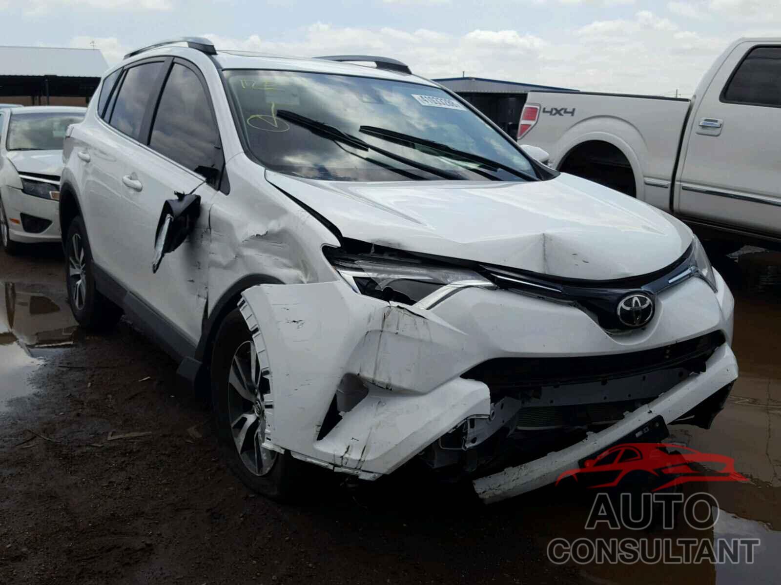 TOYOTA RAV4 XLE 2017 - JTMRFREV0HJ716305