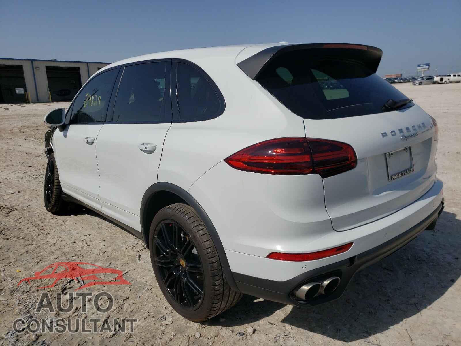 PORSCHE CAYENNE 2017 - WP1AB2A22HLA52698
