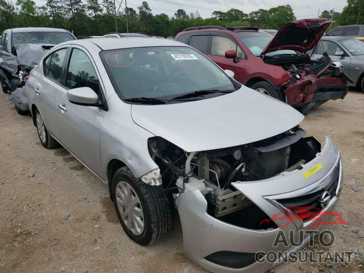 NISSAN VERSA 2017 - 3N1CN7AP0HL810054