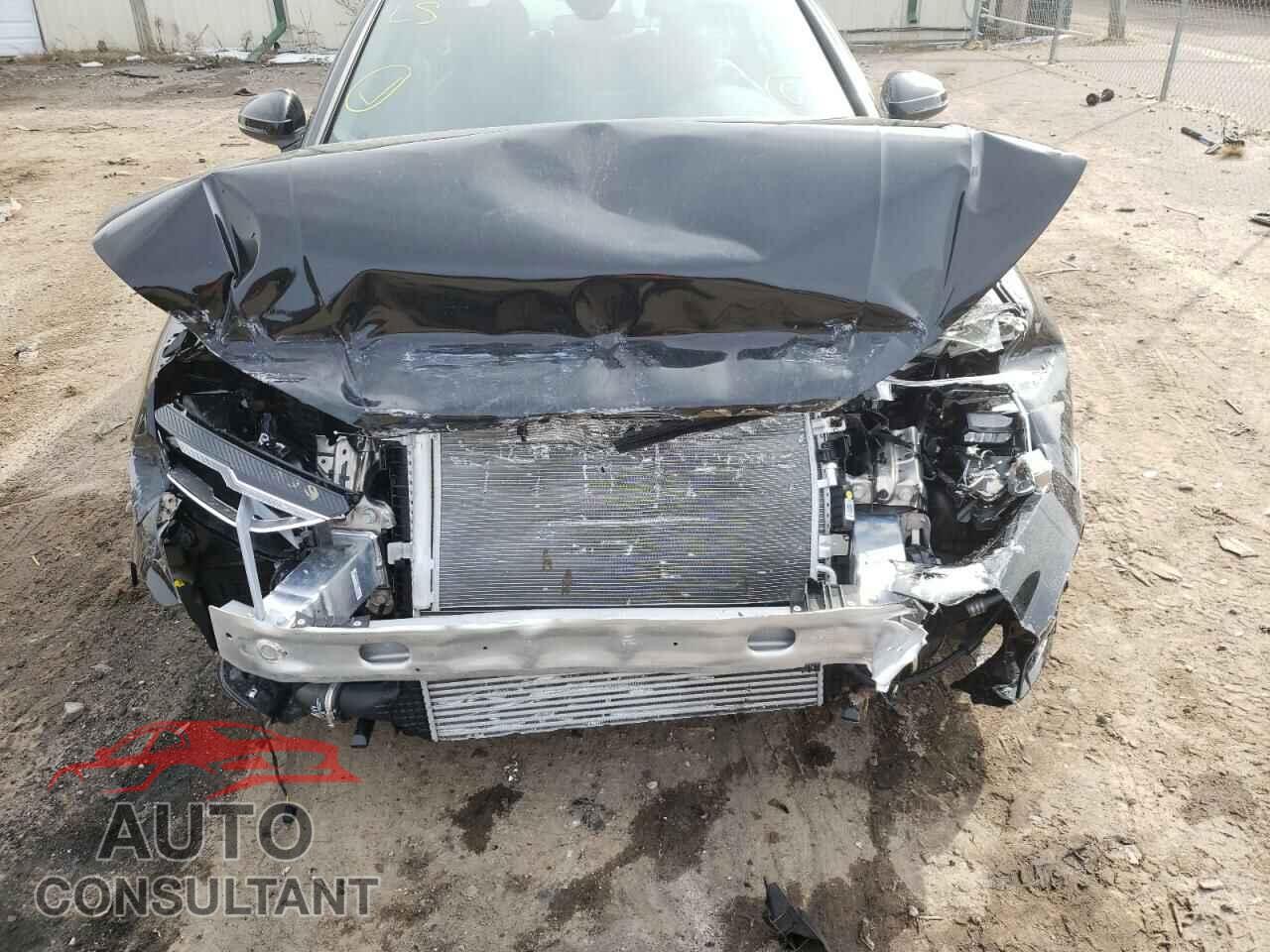 AUDI A4 2022 - WAUDAAF44NN004848