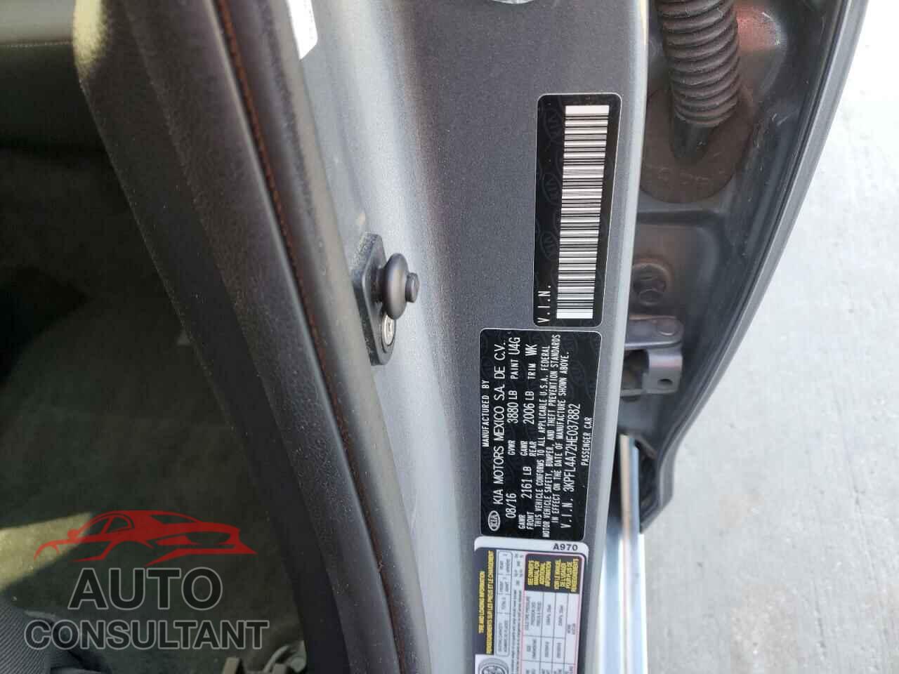 KIA FORTE 2017 - 3KPFL4A72HE037882