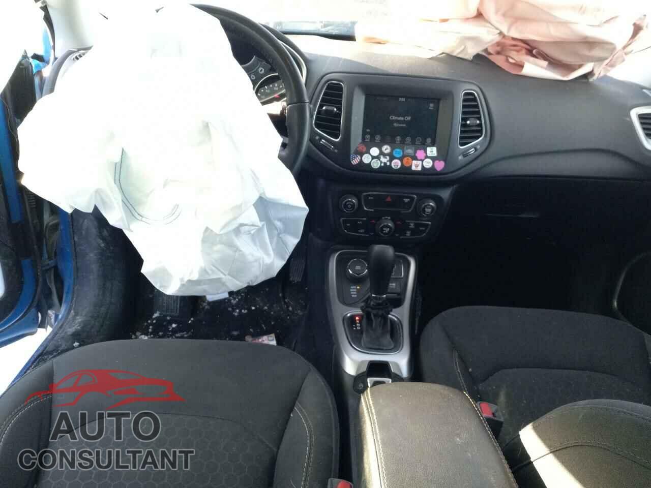 JEEP COMPASS 2019 - 3C4NJDAB4KT682848