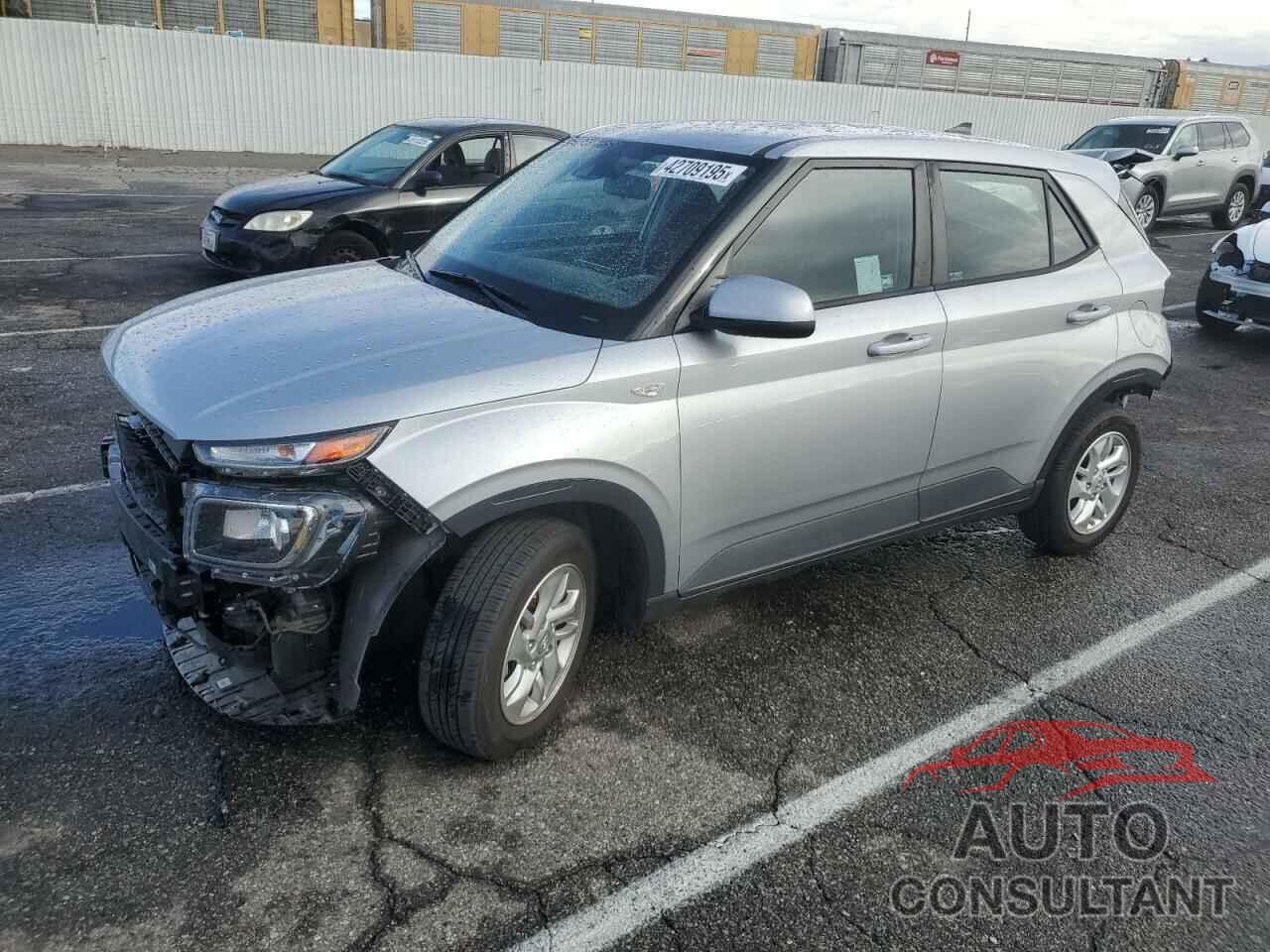 HYUNDAI VENUE 2021 - KMHRB8A33MU069722