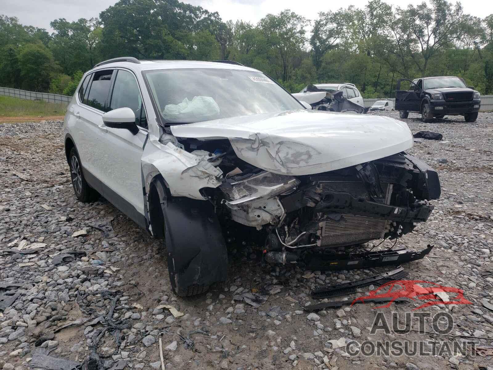 VOLKSWAGEN TIGUAN 2019 - 3VV3B7AX7KM155416