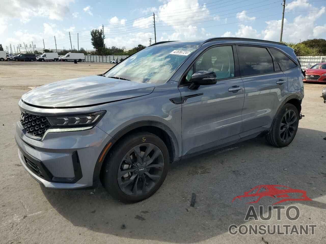 KIA SORENTO 2023 - 5XYRK4LF3PG175436