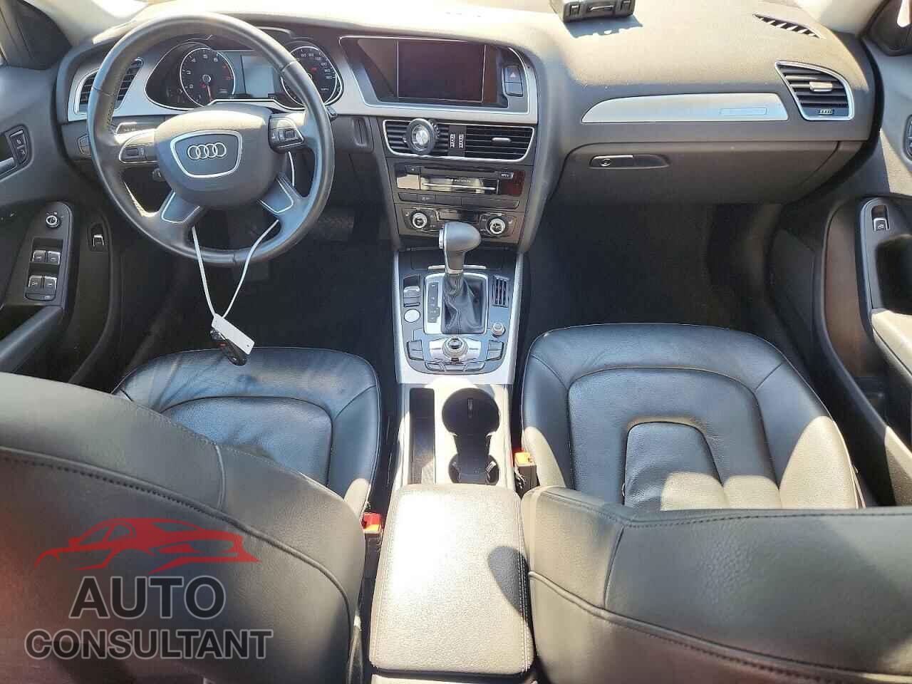 AUDI A4 2013 - WAUFFAFL5DN006043