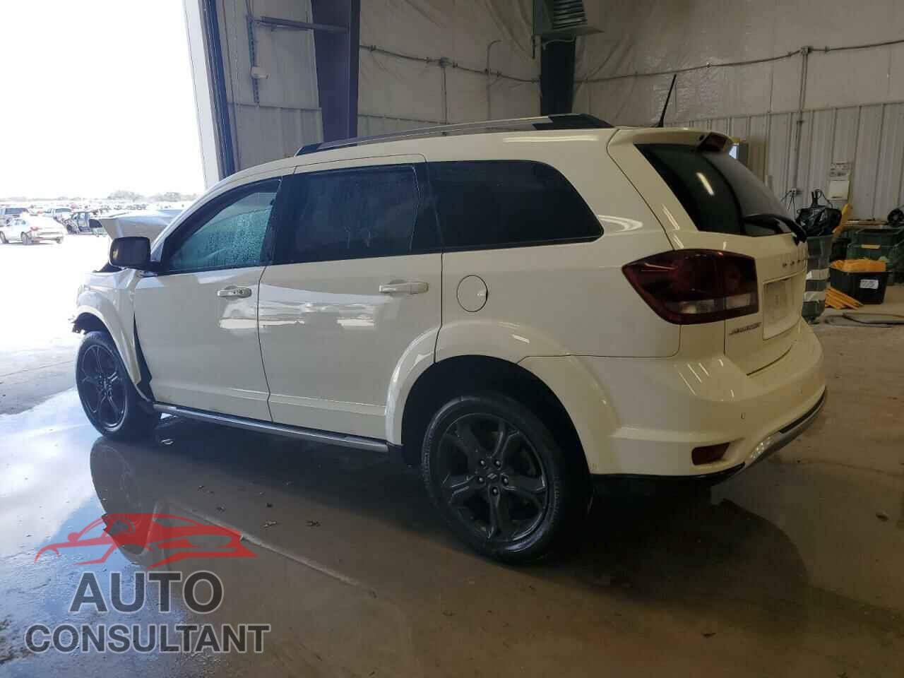 DODGE JOURNEY 2020 - 3C4PDCGB3LT272612