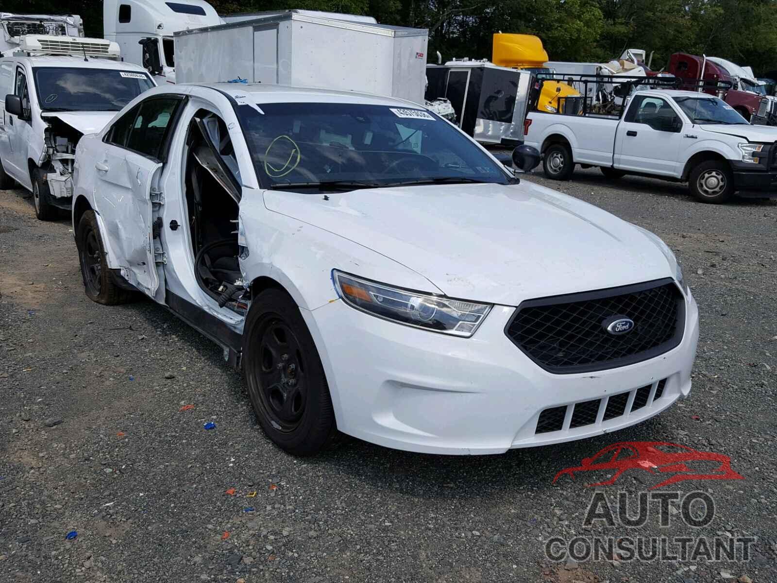 FORD TAURUS 2016 - 1FAHP2L8XGG119435