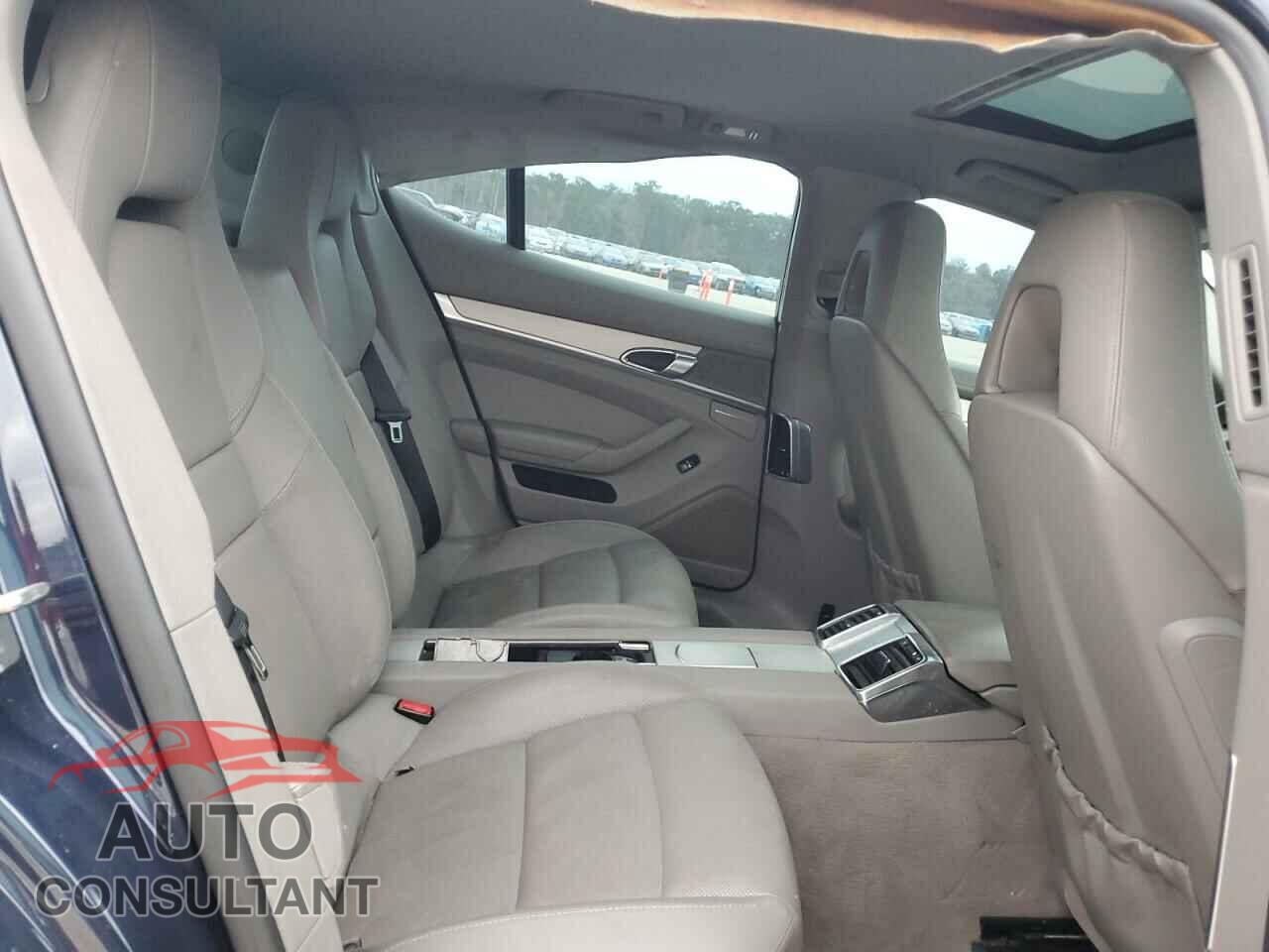 PORSCHE PANAMERA 2011 - WP0AA2A7XBL012277