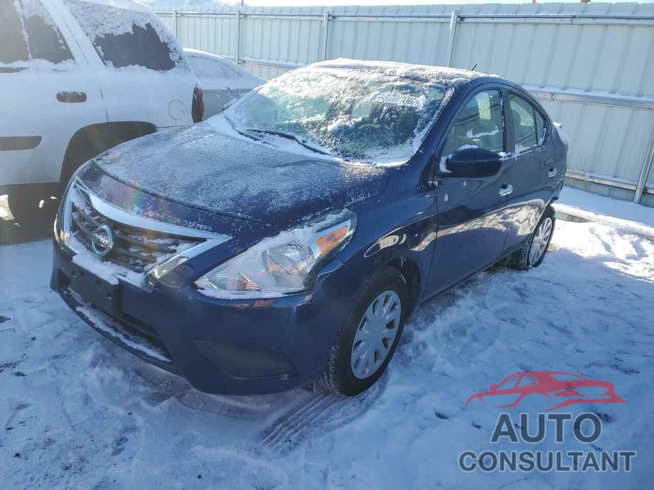 NISSAN VERSA 2018 - 3N1CN7AP5JL881708