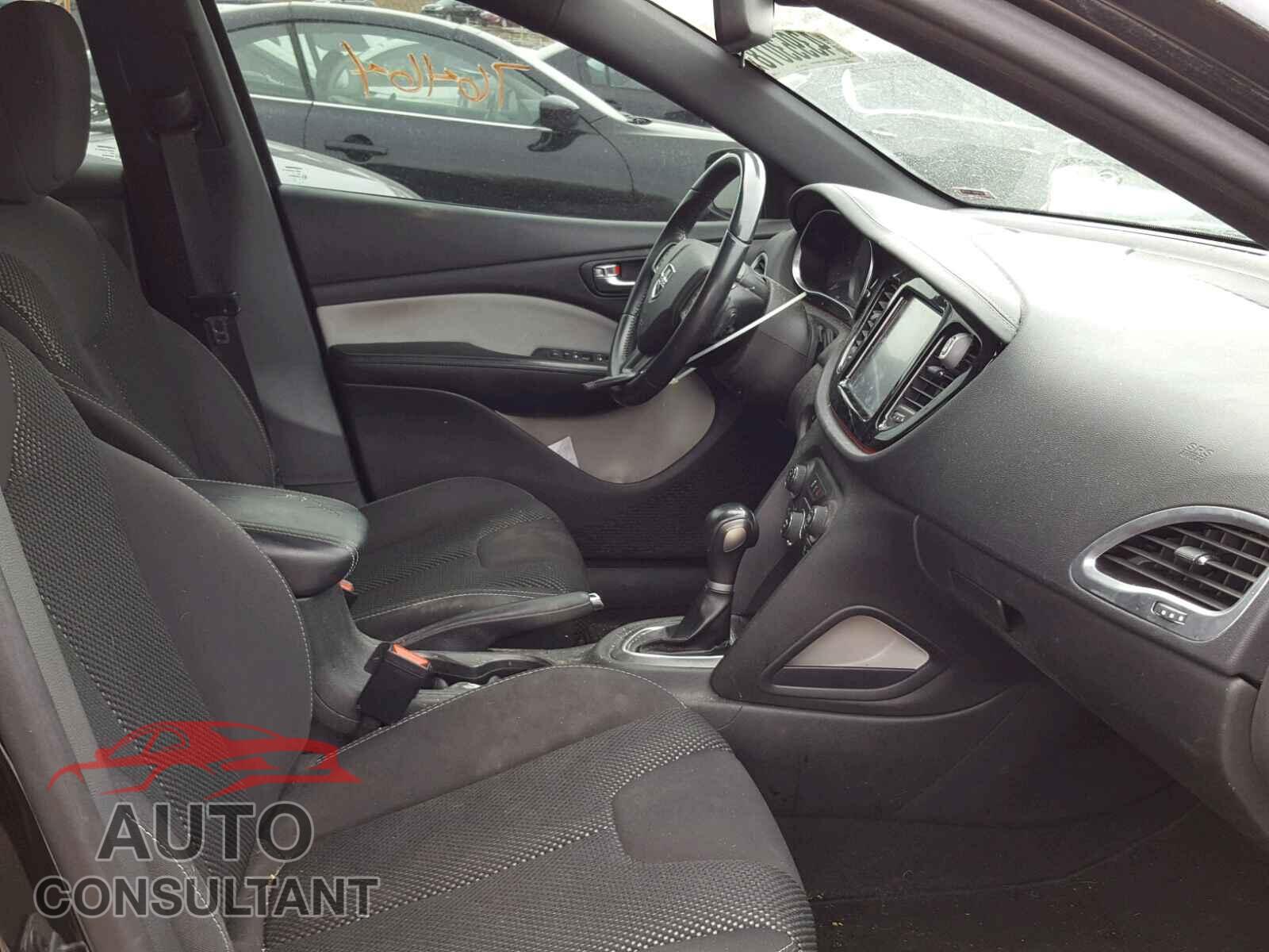 DODGE DART 2015 - 1C3CDFBB3FD201352