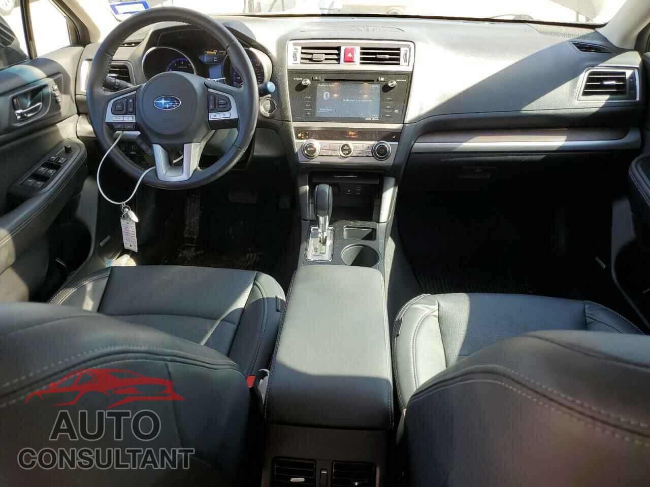 SUBARU OUTBACK 2017 - 4S4BSENC2H3306206